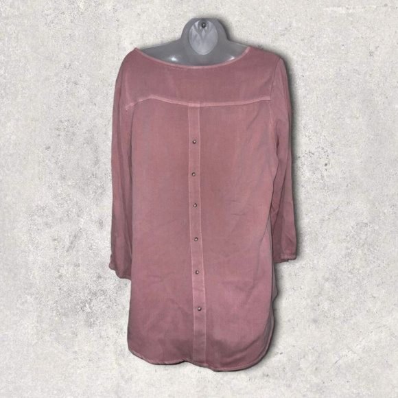 Women's Sz Medium Cato C Est 1946 Blouse Pink Rayon 3/4 Sleeves Rear Buttons Top - Picture 2 of 6